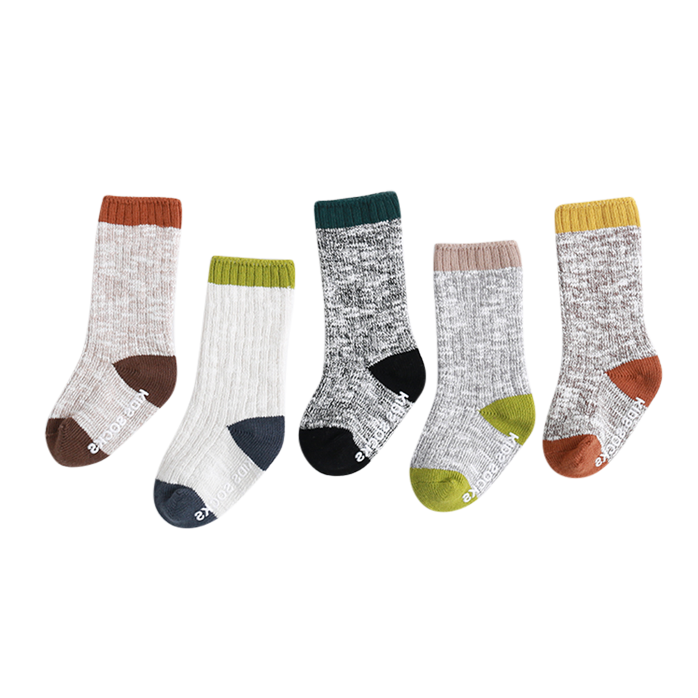 Bunchy yarn thick and soft winter crew socks for children with anti-slip