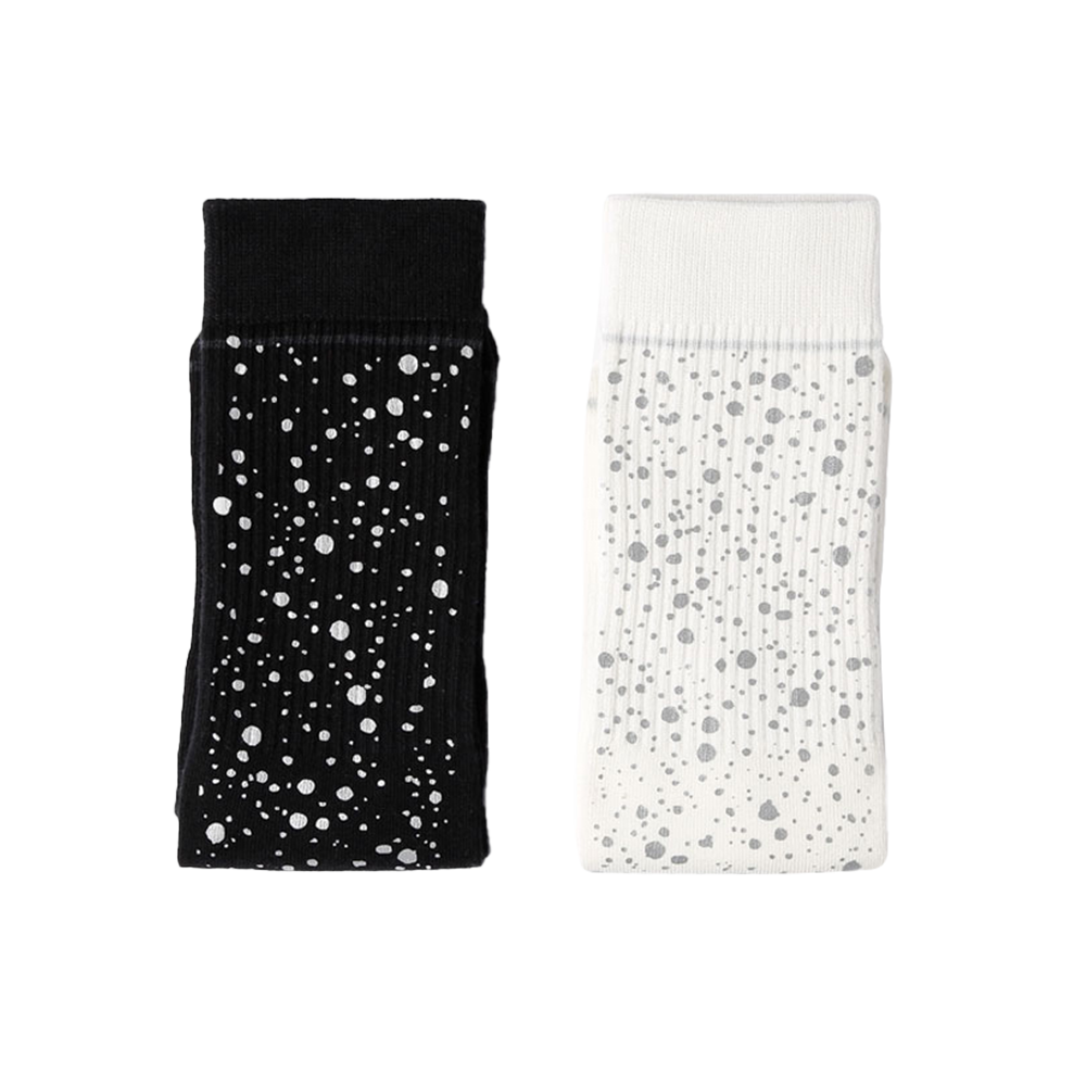 Basic color black and white with the glitter 3D printing socks